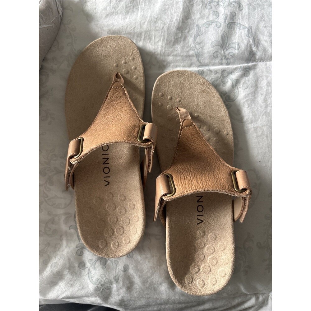 VIONIC WANDA T STRAP FLIP FLOP WOMEN SANDALD SIZE 8 NUDE LEATHER COMFORT SHOES